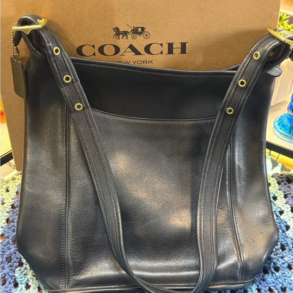 COACH Vintage Duffle Black Leather Shoulder Bag - Classic Women's Tote